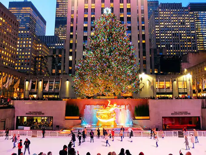 Skating in New York - Skating at Rockefeller Center