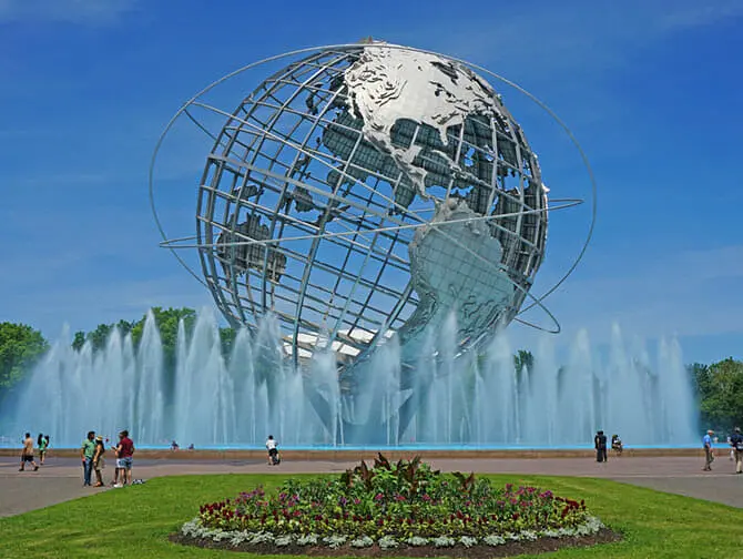 Queens in New York - Corona Park