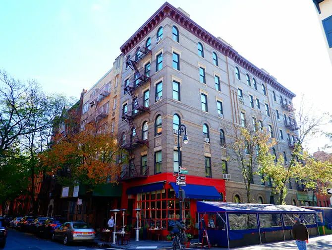 Things to see in Greenwich Village - Friends Flat