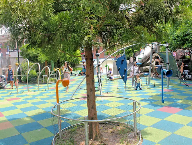 Playgrounds in New York - Union Square Playground