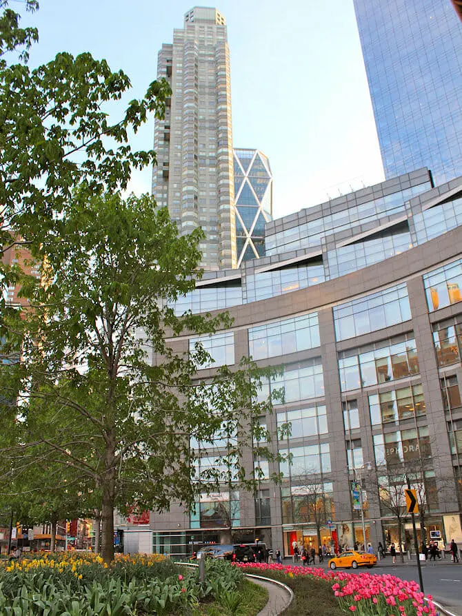 Manhattan Bike Tour - Columbus Circle