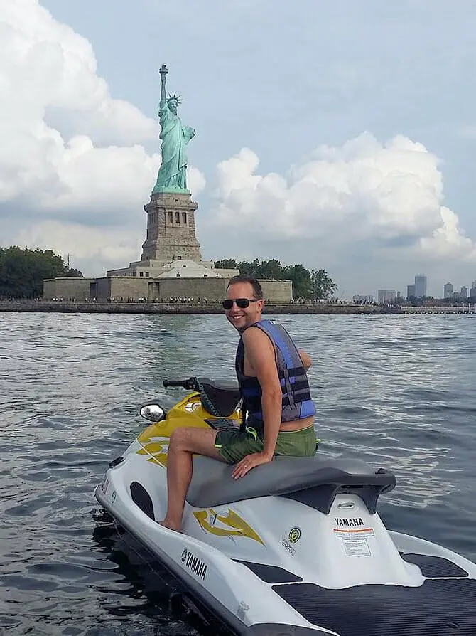 Swimming in New York - jetski