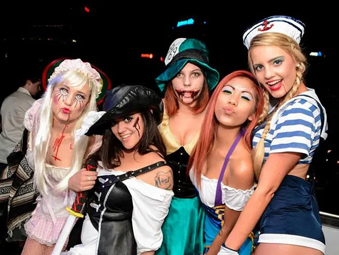 Halloween Parties in New York - Outfits