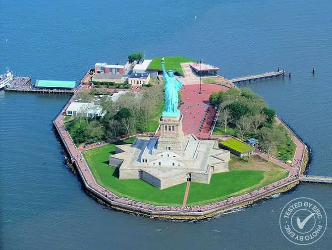 New York Helicopter Tour Statue of Liberty 2 eric both bottom right