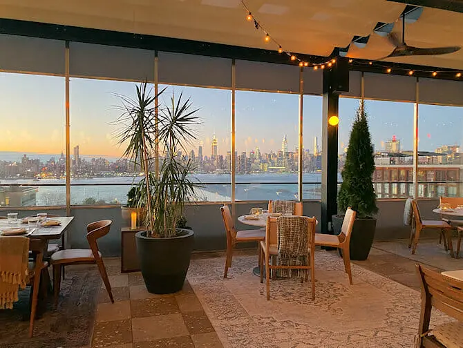 Things to see in Williamsburg - Dinner with View