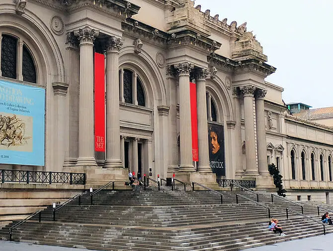 Filming Locations in New York Gossip Girl The Met Steps