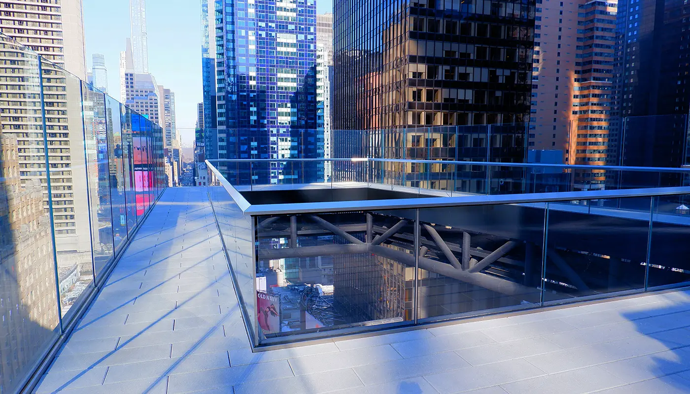 One Times Square Skywalk Tickets - An observation deck on Times Square