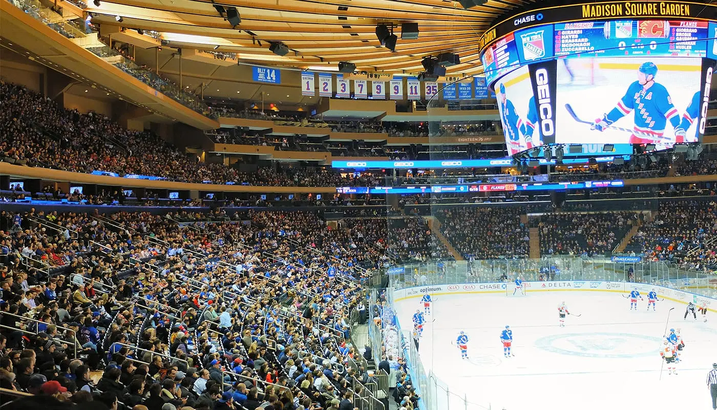 Visiting Sports Games in New York - Attending a game
