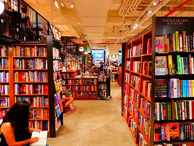 Bookshops in New York - McNally Jackson in SoHo