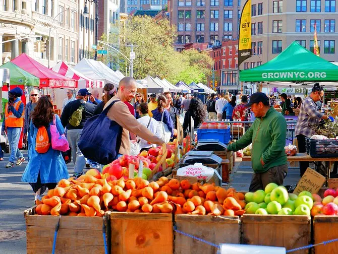 Union Square in New York - Union Square Greenmarket